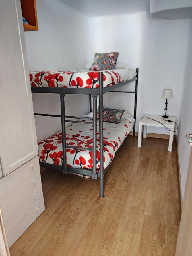 פובלה דה פארנאלס Apartamento Barbacoa, Piscina Y Playa מראה חיצוני תמונה