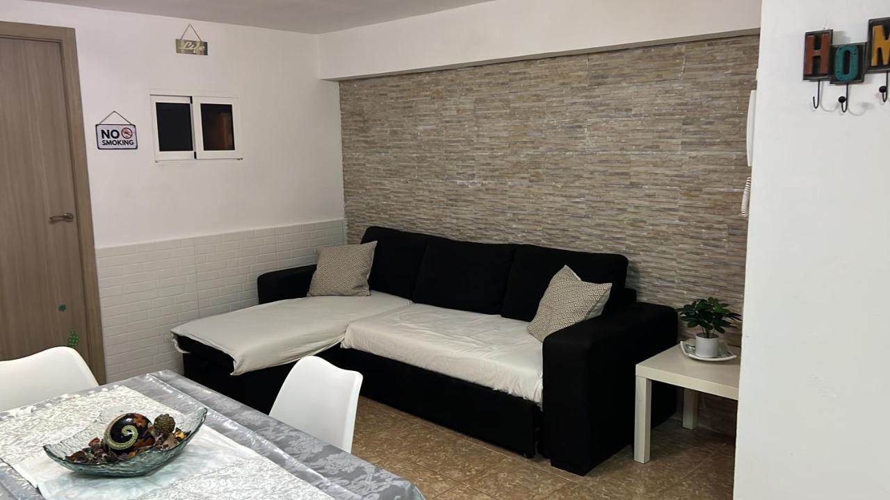 פובלה דה פארנאלס Apartamento Barbacoa, Piscina Y Playa מראה חיצוני תמונה