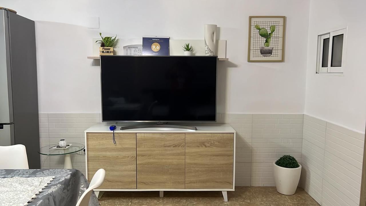 פובלה דה פארנאלס Apartamento Barbacoa, Piscina Y Playa מראה חיצוני תמונה