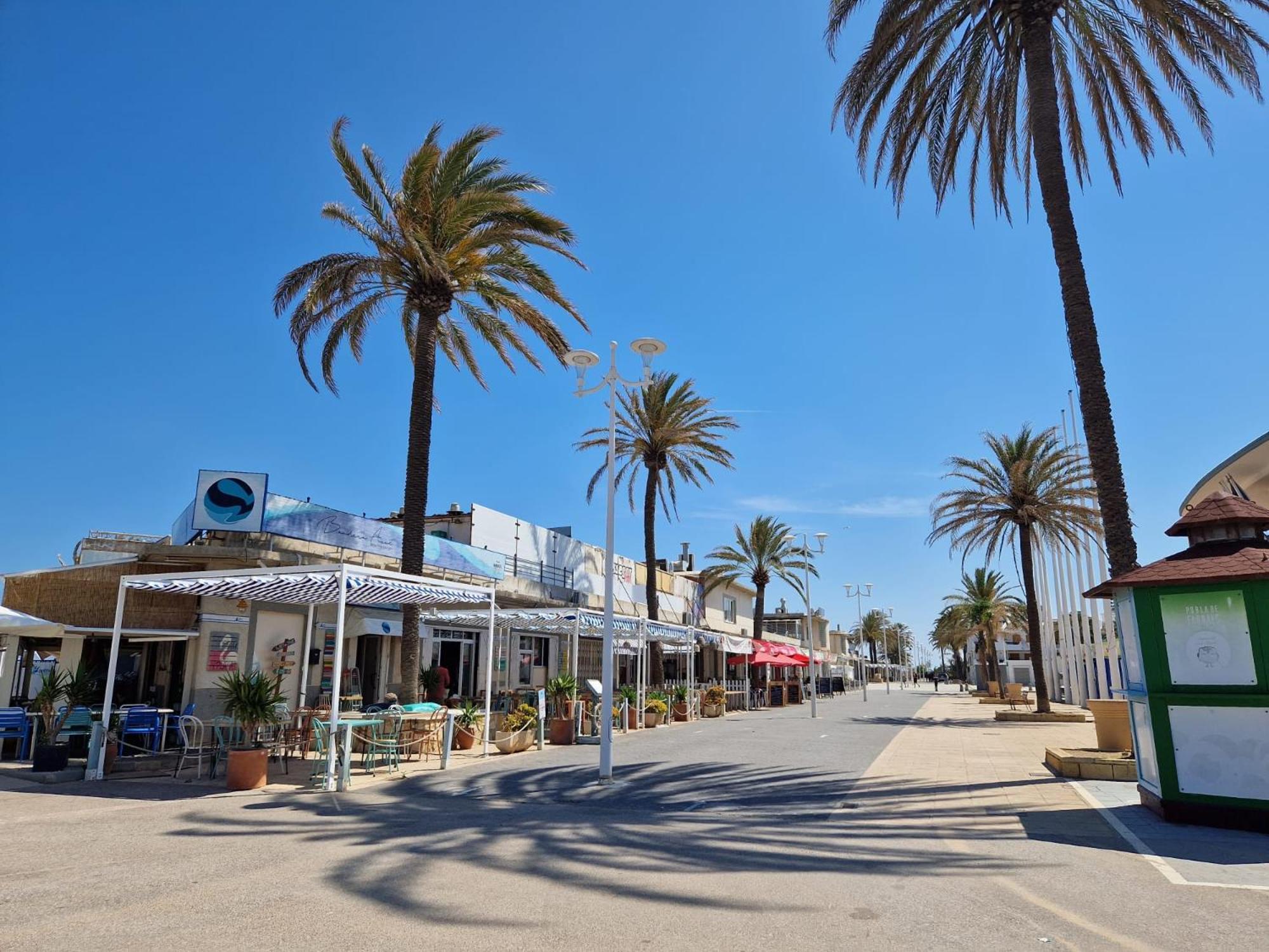 פובלה דה פארנאלס Apartamento Barbacoa, Piscina Y Playa מראה חיצוני תמונה