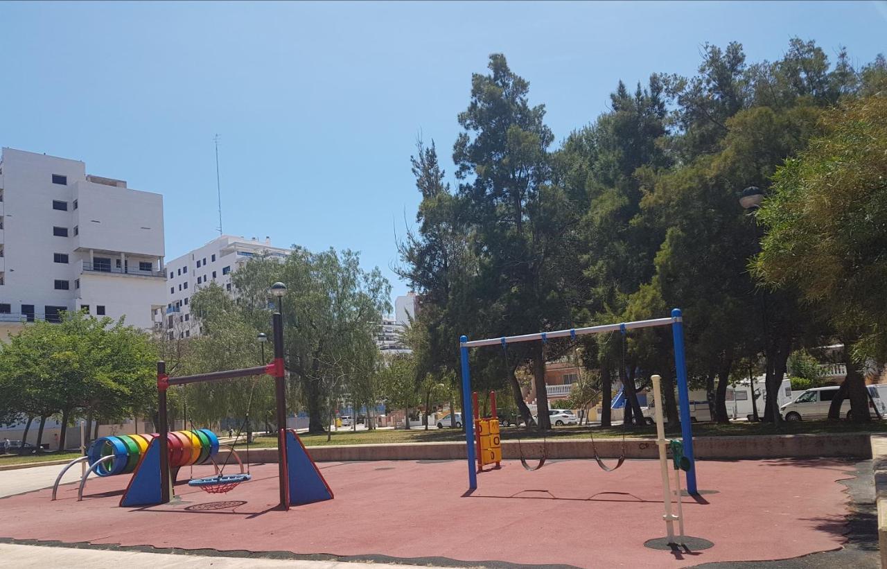 פובלה דה פארנאלס Apartamento Barbacoa, Piscina Y Playa מראה חיצוני תמונה